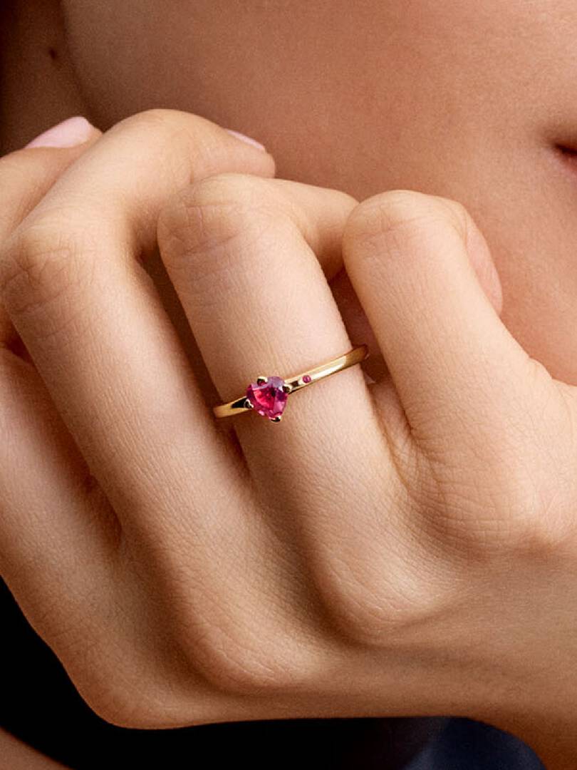 Sparkling Red Heart Ring 14k gold plating