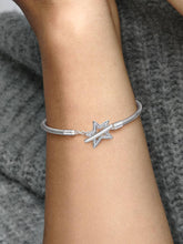 FINAL SALE - Pandora Moments Asymmetric Star T-bar Snake Chain Bracelet Sterling silver