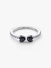 Sparkling Black Bow Ring Sterling silver