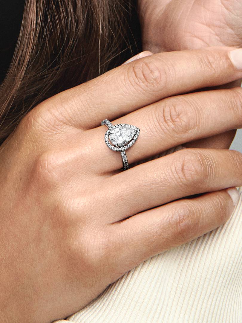 Sparkling Pear Halo Ring Sterling silver