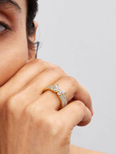 Sparkling Butterfly Bold Ring 14k gold plating
