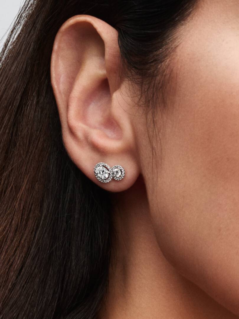 FINAL SALE - Embracing Halo Stud Earrings Sterling silver