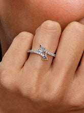 Sparkling Arrow Ring Sterling silver
