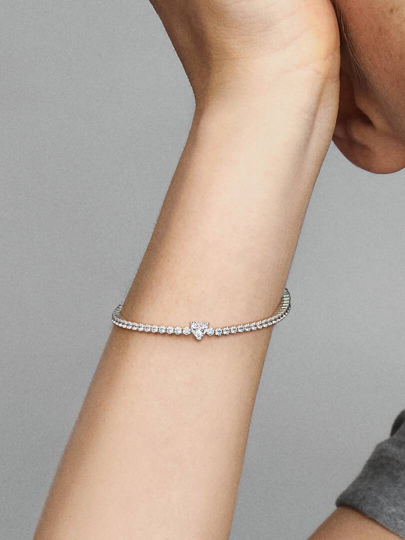 Sparkling Heart Tennis Bracelet Sterling silver