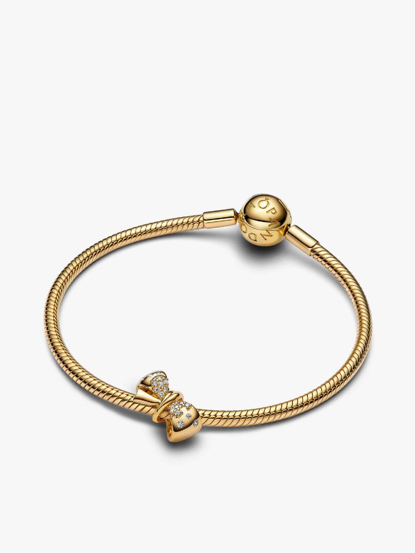 Gold Sparkling Bow Bracelet Set 2 Quantity