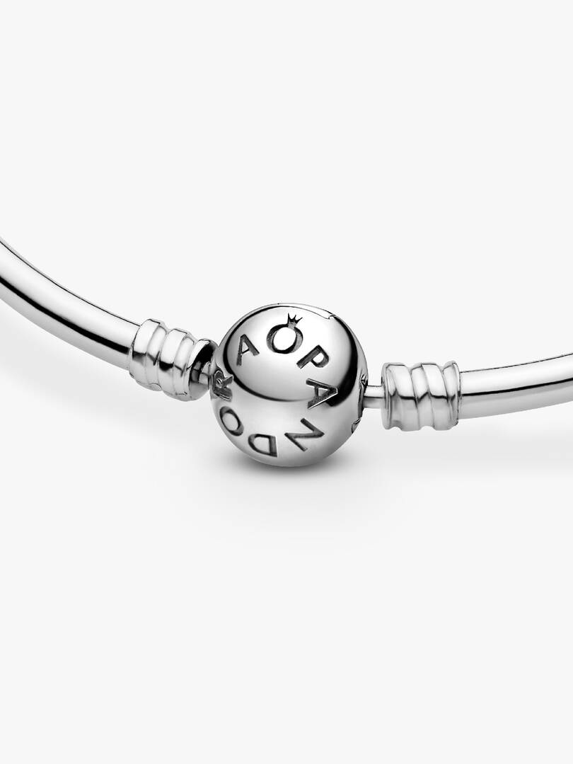 Moments Bangle Sterling silver