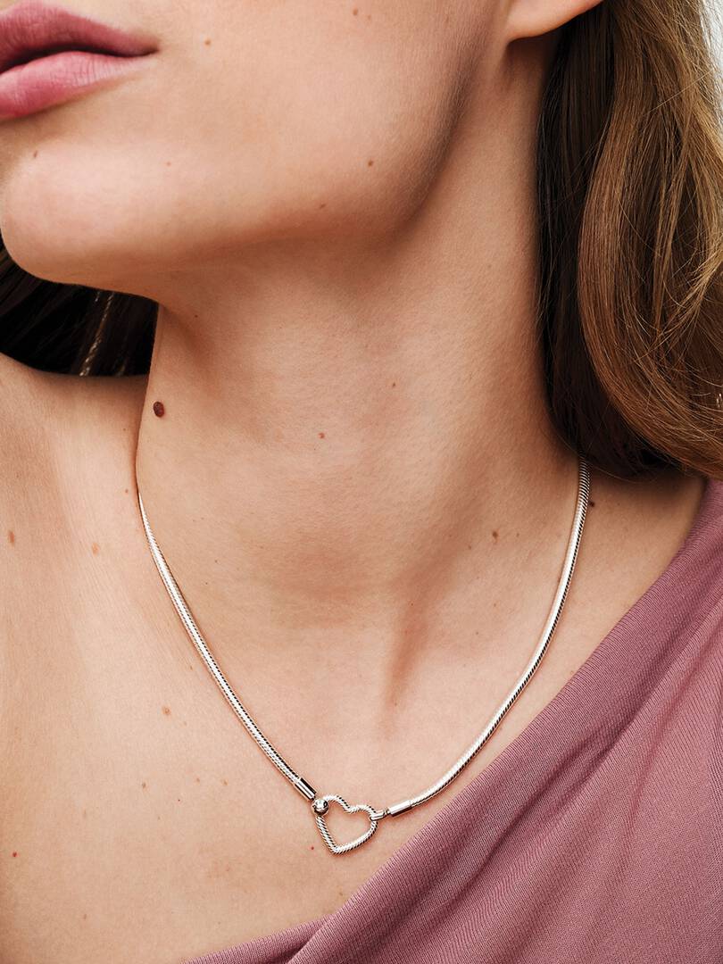 Heart Closure Snake Chain Necklace Sterling silver