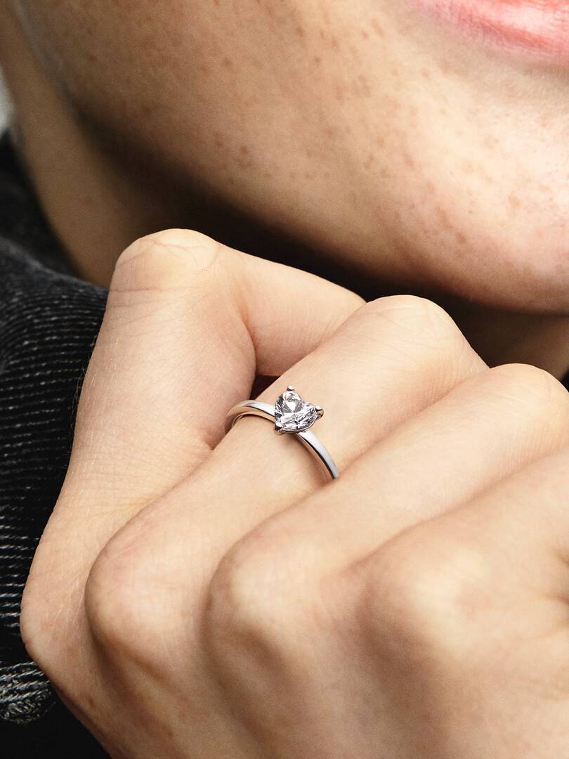 Sparkling Heart Solitaire Ring Sterling silver