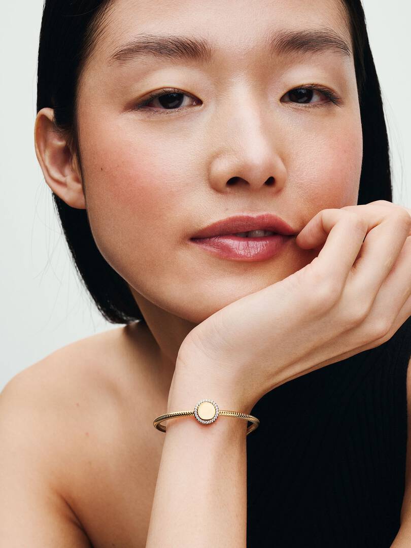 Engravable Sparkling Button Charm 14k gold plating