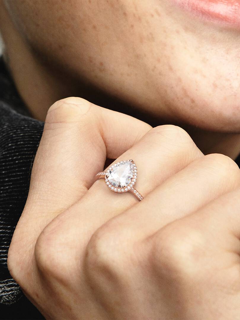 Sparkling Teardrop Halo Ring 14k rose gold plating
