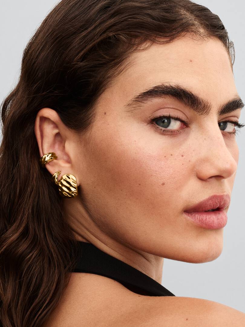 FINAL SALE - Rippled Wide Hoop Earrings 14k gold plating