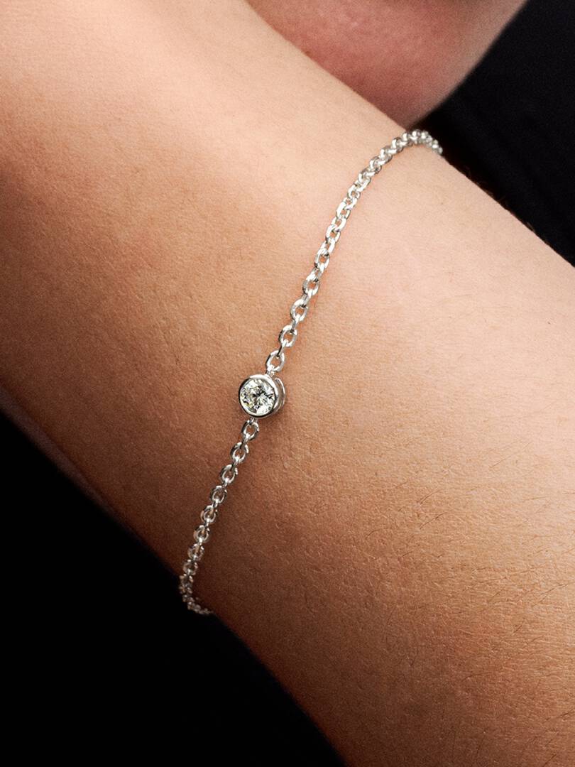 Pandora Era Bezel Sterling Silver Lab-grown Diamond Chain Bracelet 0.15 ct TW, Sterling silver