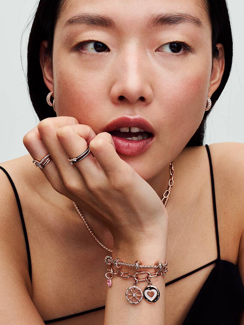 Pandora Moments Studded Chain Bracelet 14k rose gold plating