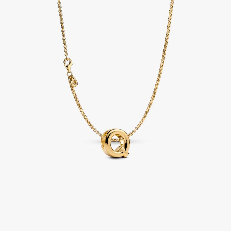 Letter Q Charm Necklace 2 Quantity