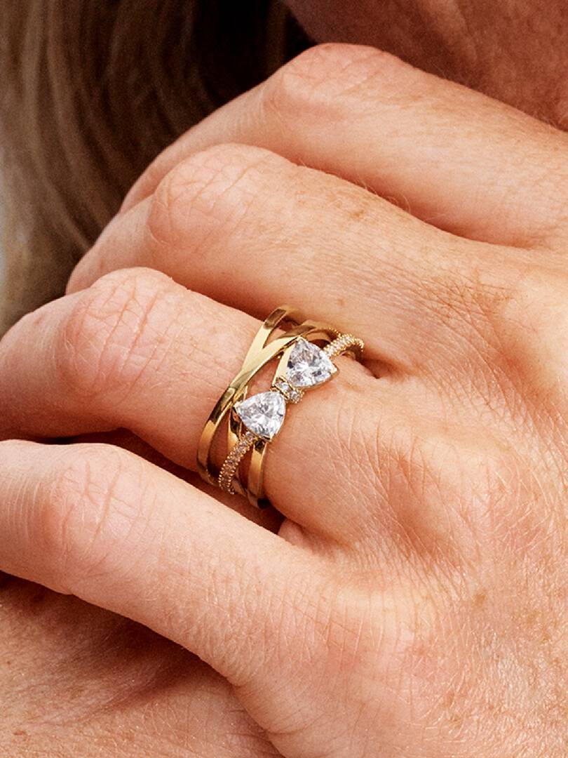 Sparkling Bow & Crossover Band Ring 14k gold plating