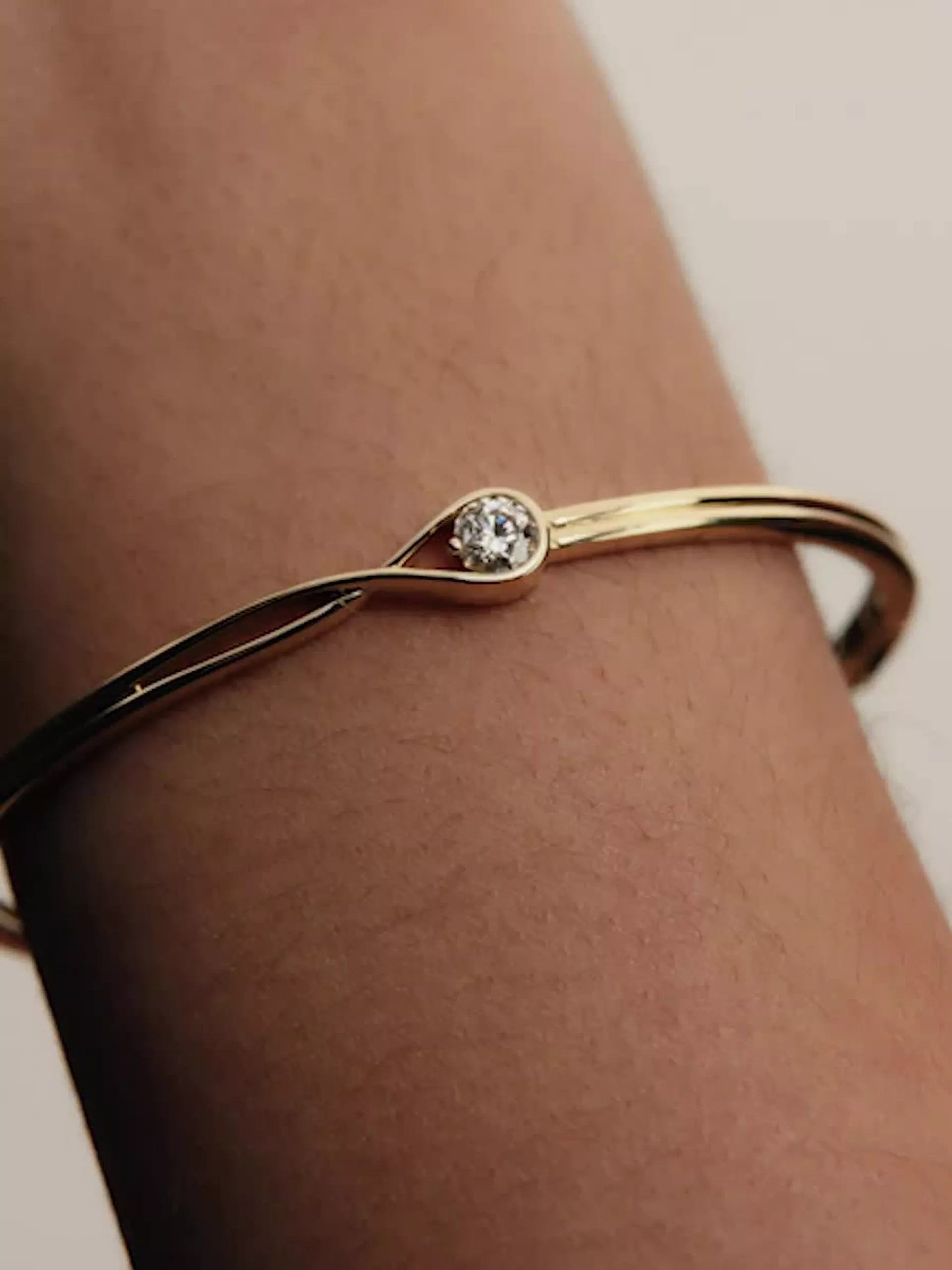 Pandora Infinite 14k Gold Lab-grown Diamond Bangle 0.50 ct TW, 14k gold