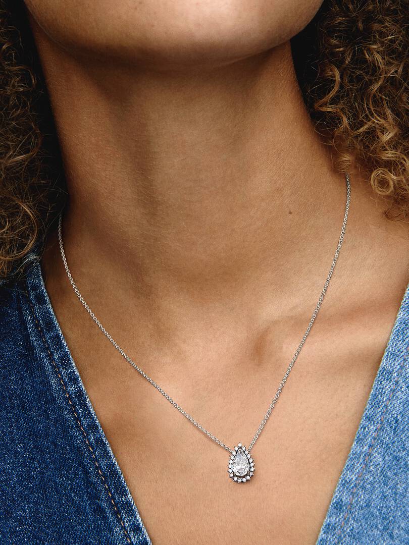 Sparkling Pear Halo Collier Necklace Sterling silver