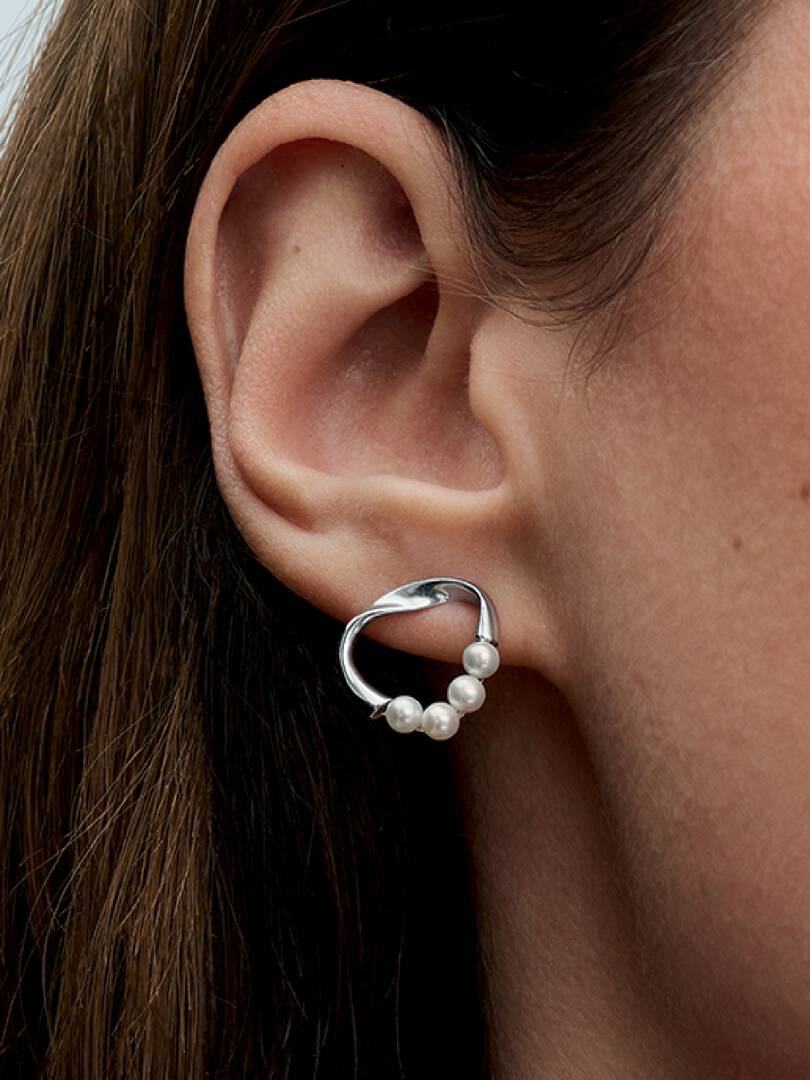 Organically Shaped Circle & Treated Freshwater Cultured Pearls Stud Earrings Sterling silver