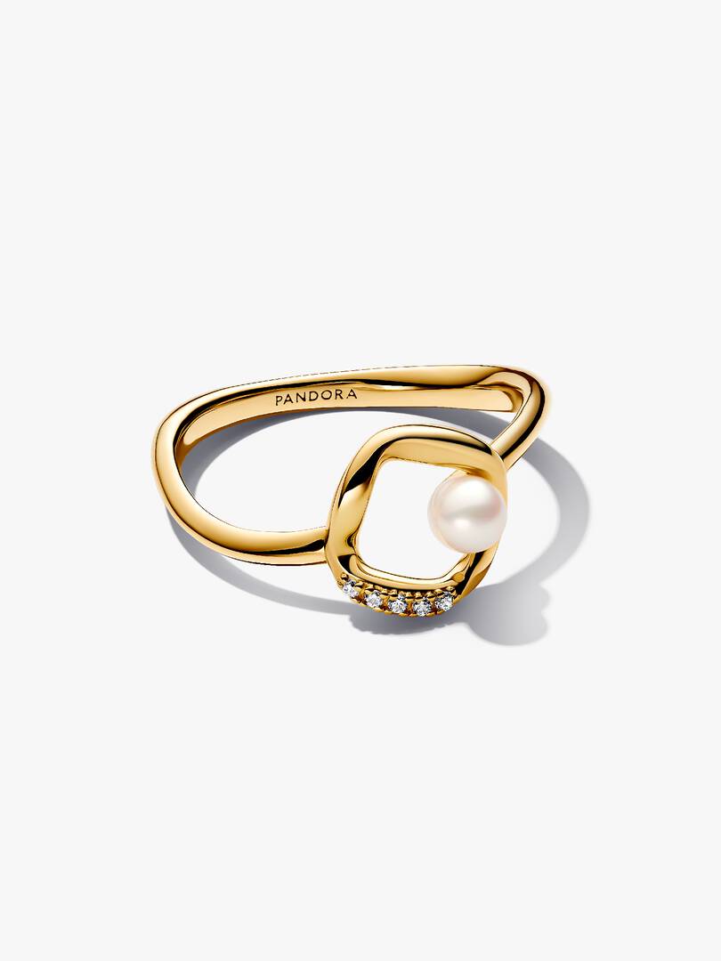 Organically Shaped Pavé Circle & Treated Freshwater Cultured Pearl Ring 14k gold plating