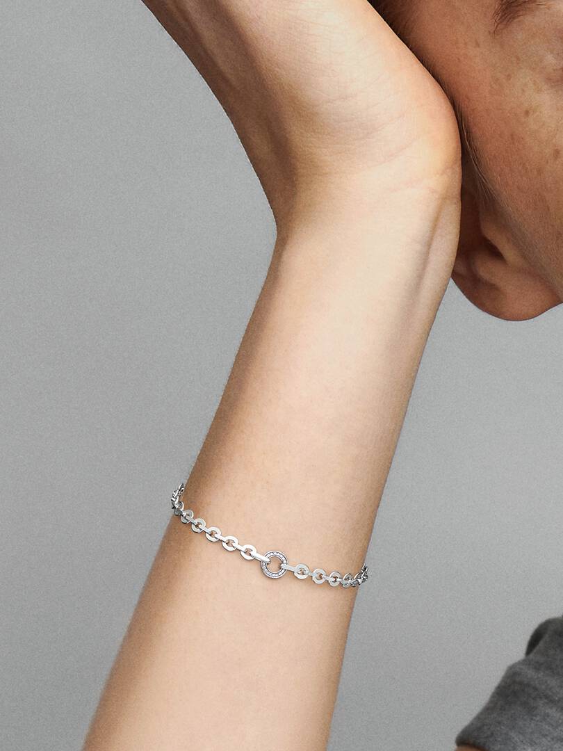 FINAL SALE - Pandora Signature Pavé Bold Chain Bracelet Sterling silver