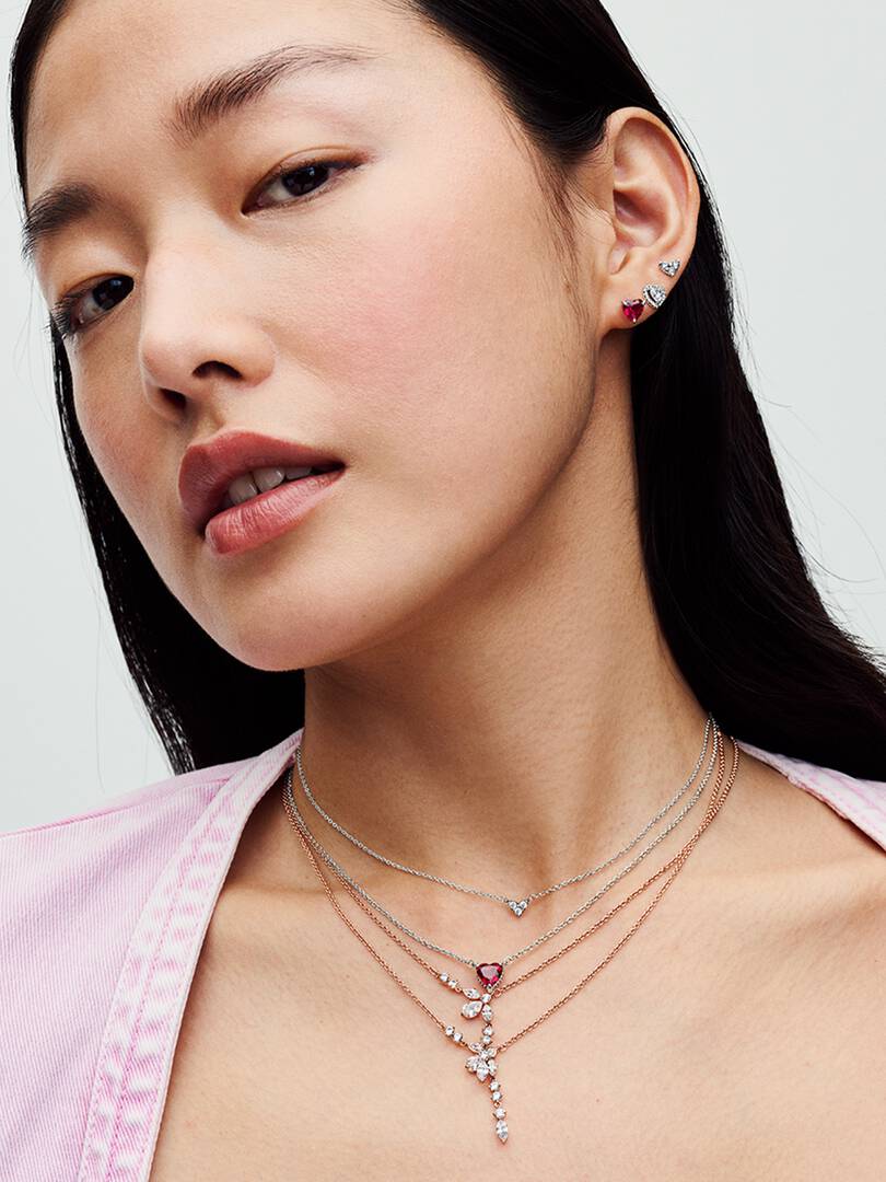 Red Heart Stud Earrings Sterling silver