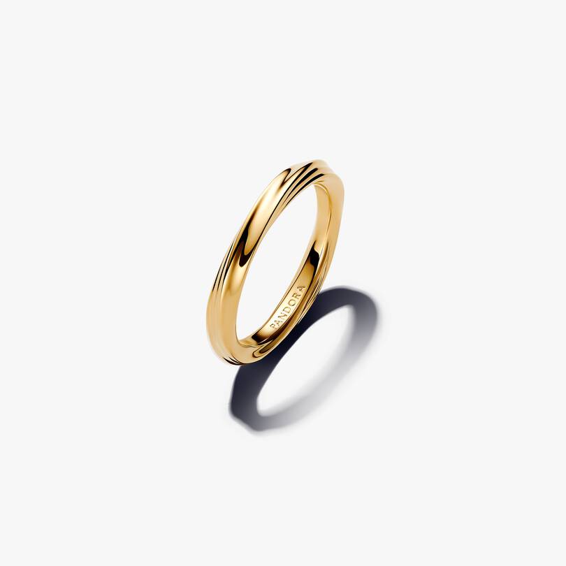 Two-Tone Twists & Turns Ring Set 2 Quantity