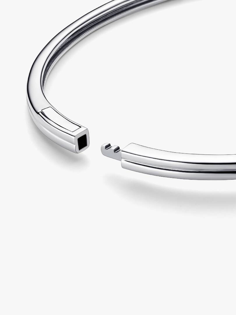 Pandora Infinite Sterling Silver Lab-grown Diamond Bangle 0.15 ct TW, Sterling silver