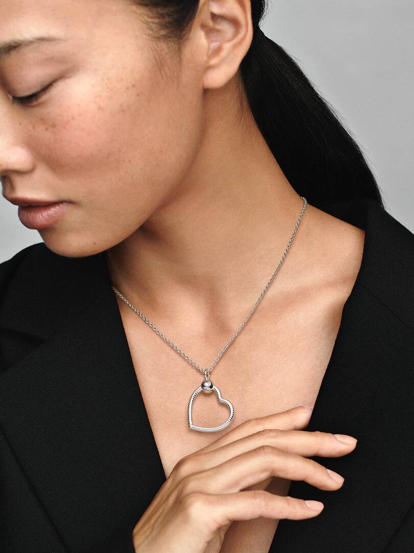 Pandora Moments Heart Charm Pendant Sterling silver