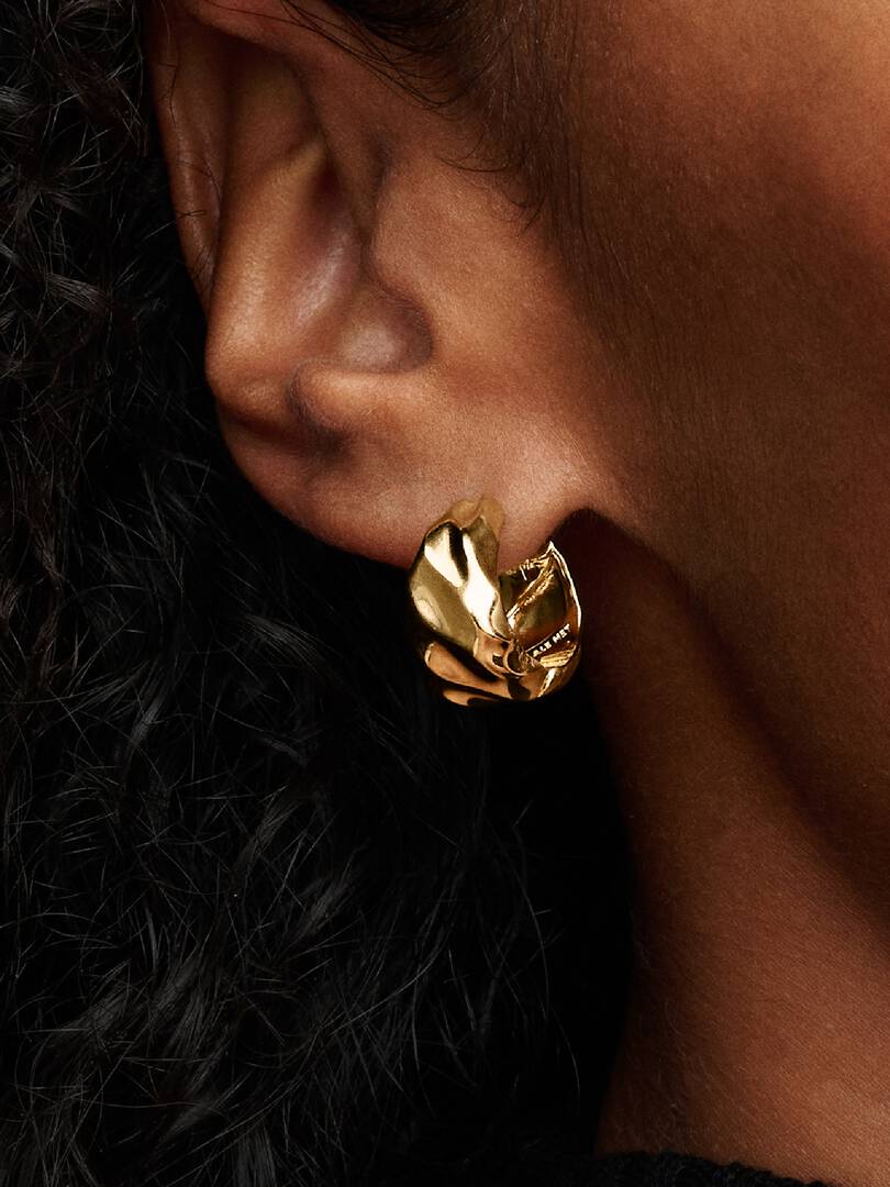 Rippled Hoop Earrings 14k gold plating
