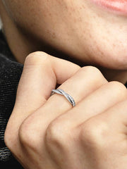 Sparkling Twisted Lines Ring Sterling silver