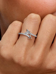 Sparkling Arrow Ring Sterling silver