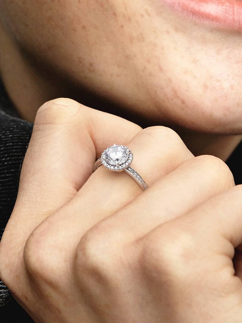 Round Sparkle Ring Sterling silver