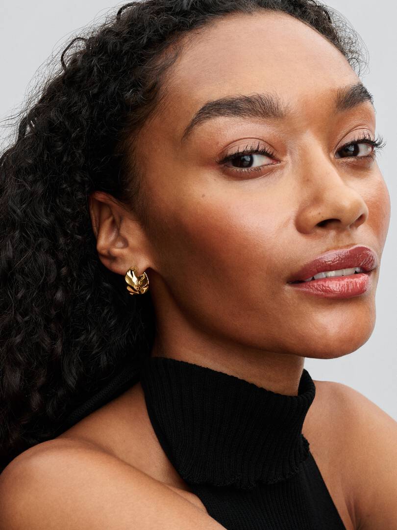Rippled Hoop Earrings 14k gold plating